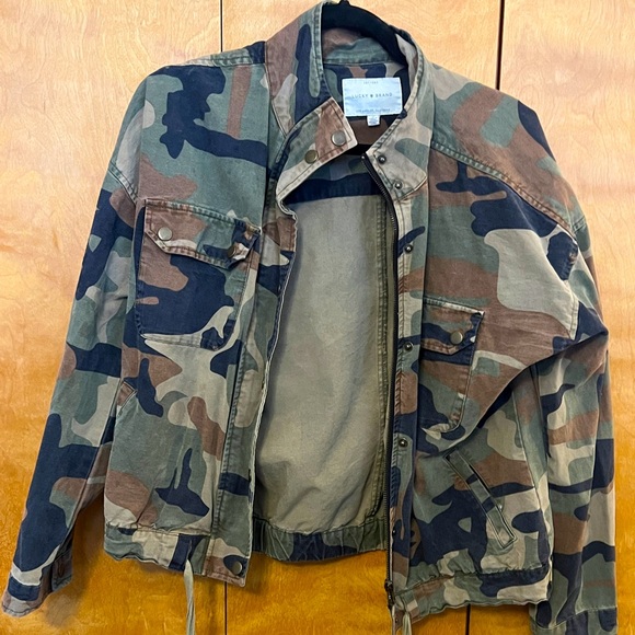 Lucky Brand Cropped Camp jacket - Picture 2 of 8